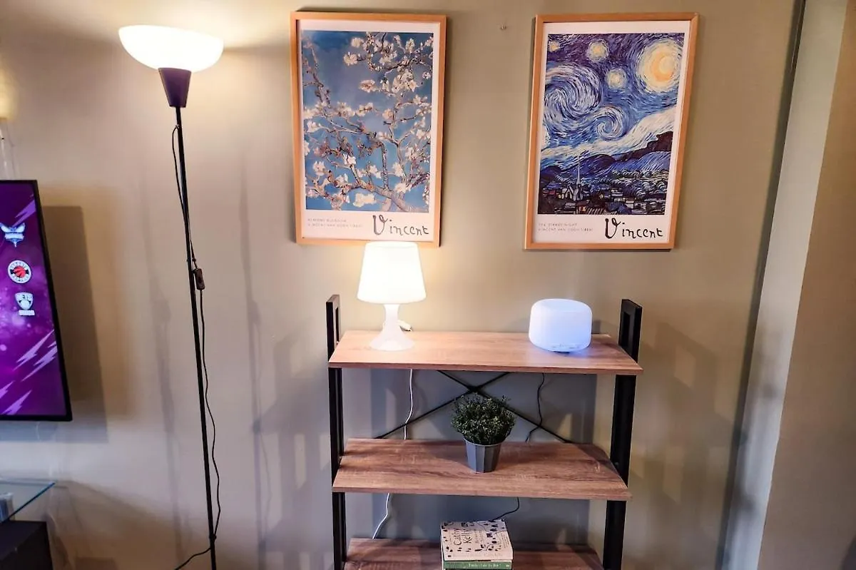 Artsy 110Sqm 2Br In Moa 200Mbps Wifi Xbox Printer Apartment Manila 0*,