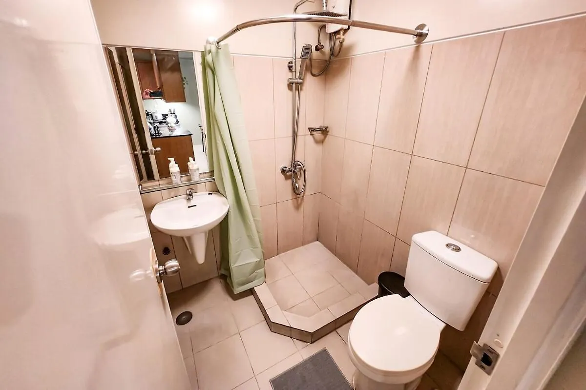 Artsy 110Sqm 2Br In Moa 200Mbps Wifi Xbox Printer Apartment Manila