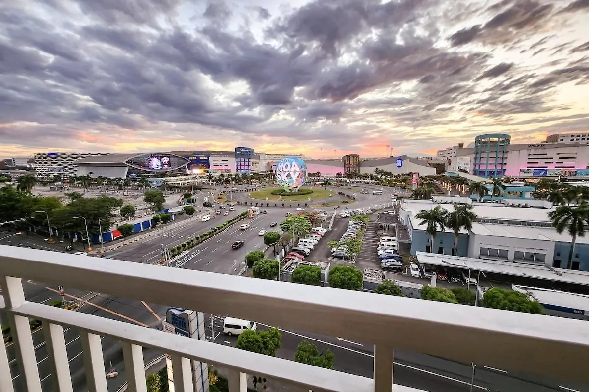 Artsy 110Sqm 2Br In Moa 200Mbps Wifi Xbox Printer Apartment Manila 0*,  Philippines